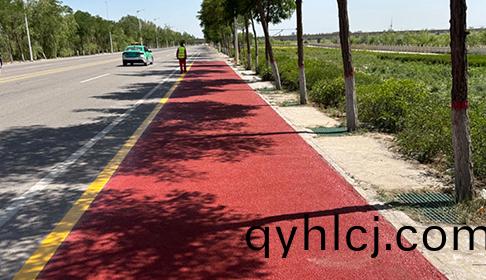 寧(ning)夏銀(yin)川(chuan)濱河大(da)道路(lu)肩(jian)做(zuo)RS快塗綵色路麵施(shi)工